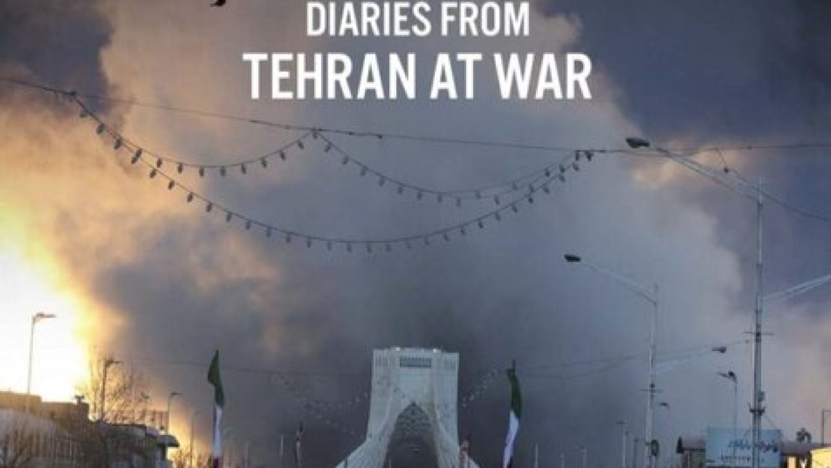 ترجمه انگلیسی «وقتی گنجشک‌ها مضطرب می‌شوند» منتشر شد